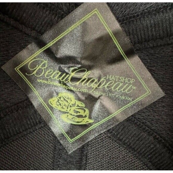 GOTTMAN Casual Wool Cap Tuck Away Ear Cuffs Black Gray Plaid Winter Small EUC - Picture 8 of 9